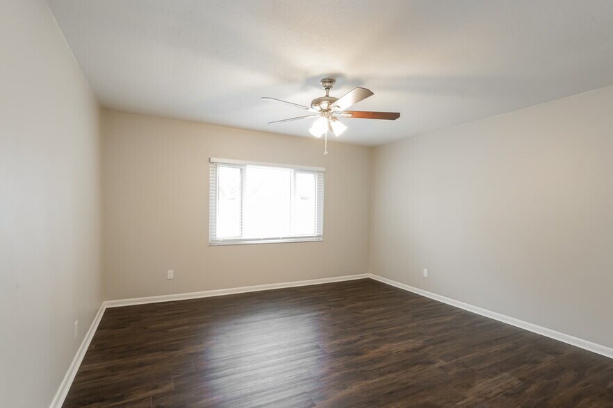 Building Photo - 814 Settlers Rd