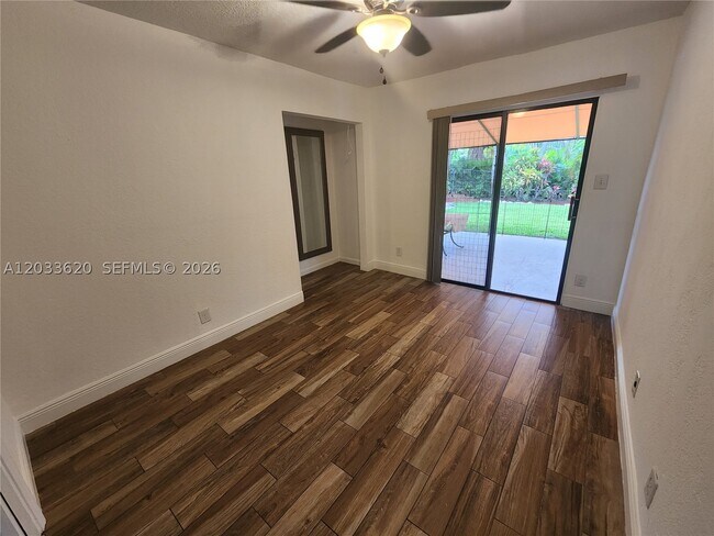 Building Photo - 1631 SW 129th Way