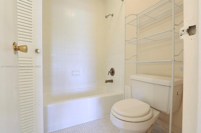 Building Photo - 4810 NW 79th Ave