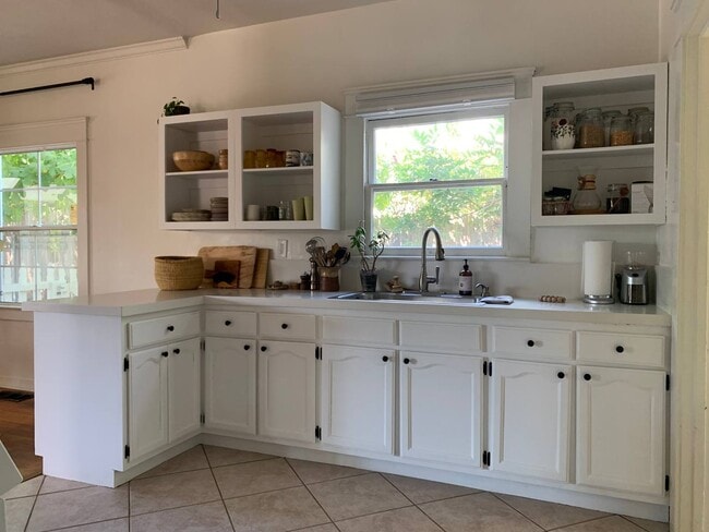 White Open Shelving - 616 N Wilson Ave