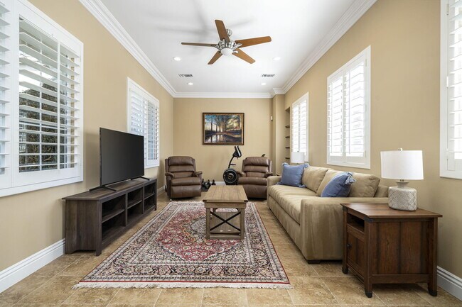 Building Photo - 56985 Village Dr