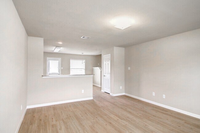 Building Photo - 2403 Thorney Ct