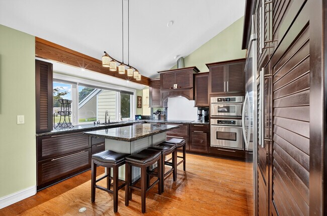 Building Photo - 13074 La Mirada Cir