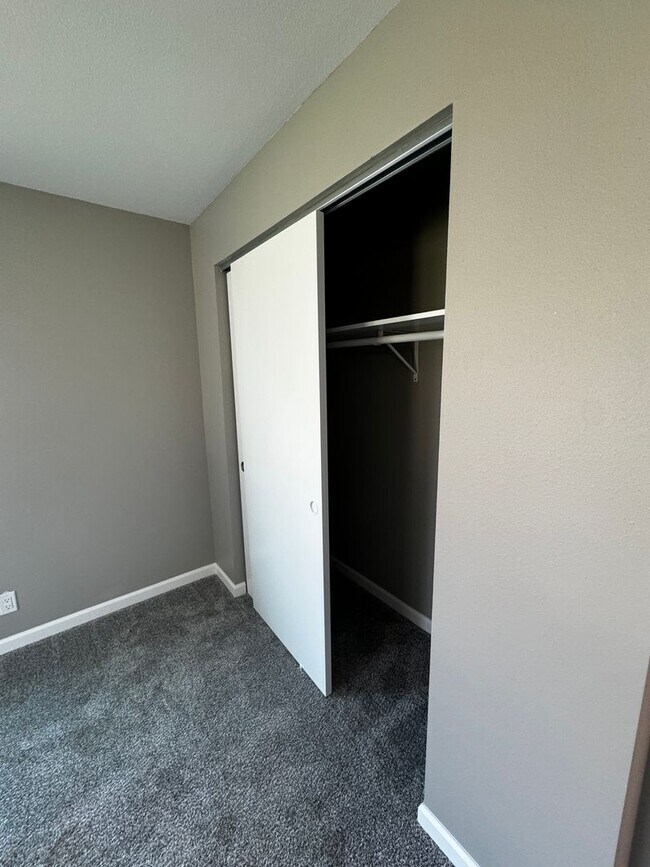 Building Photo - n651 S. 83rd Ave