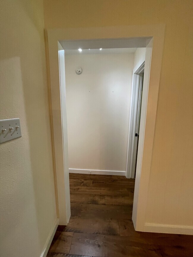 Building Photo - 11505 Murcia Dr