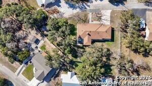 Building Photo - 107 Oak Crest