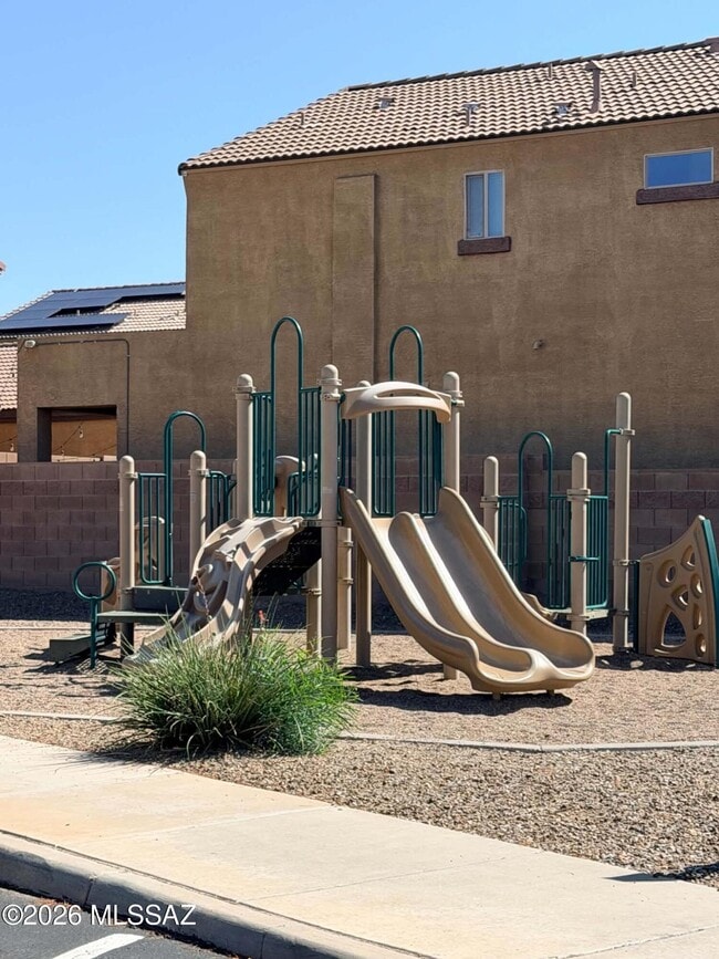 Building Photo - 8796 N Norway Spruce Rd