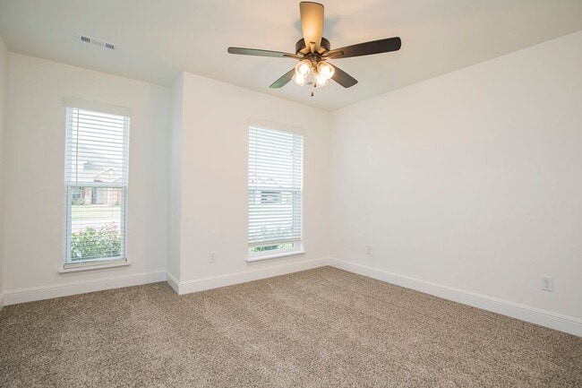 Building Photo - ***1021 Pink Lady Place***