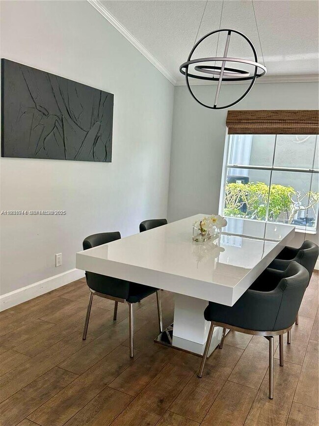 Building Photo - 388 Carrington Dr