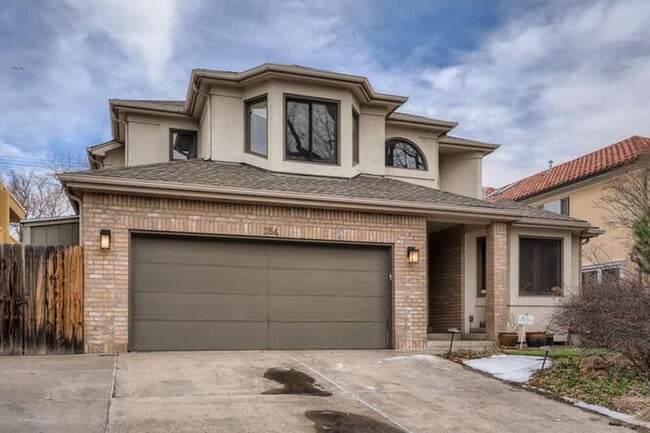 Building Photo - Beautiful Cherry Creek Home- Great Locatio...