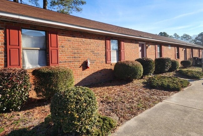 Building Photo - Larkin Lane Apartments