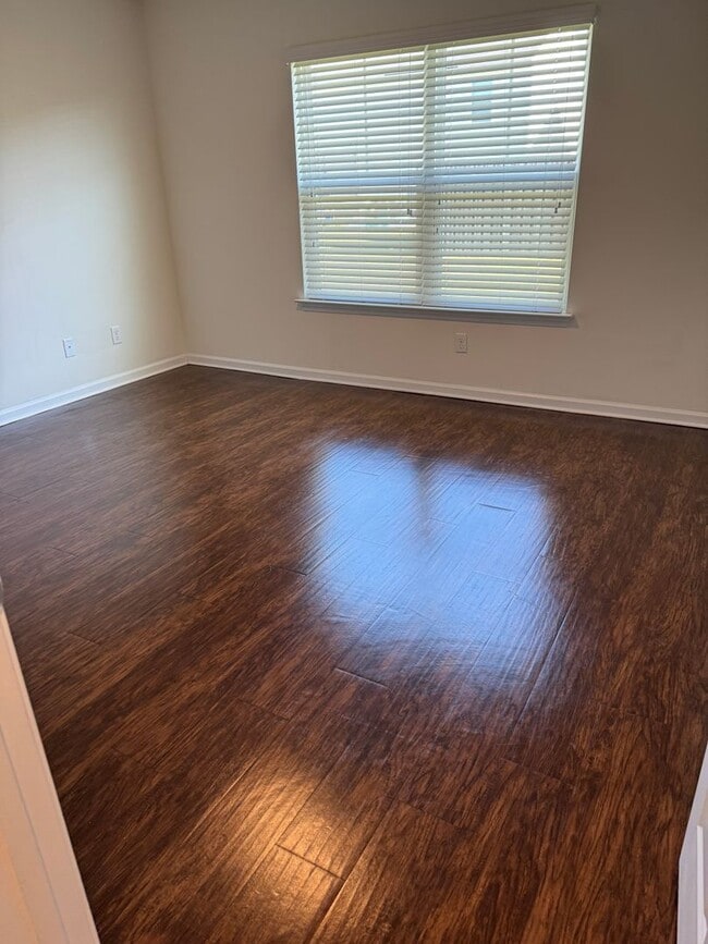 Building Photo - 83 Braxton Manor Dr