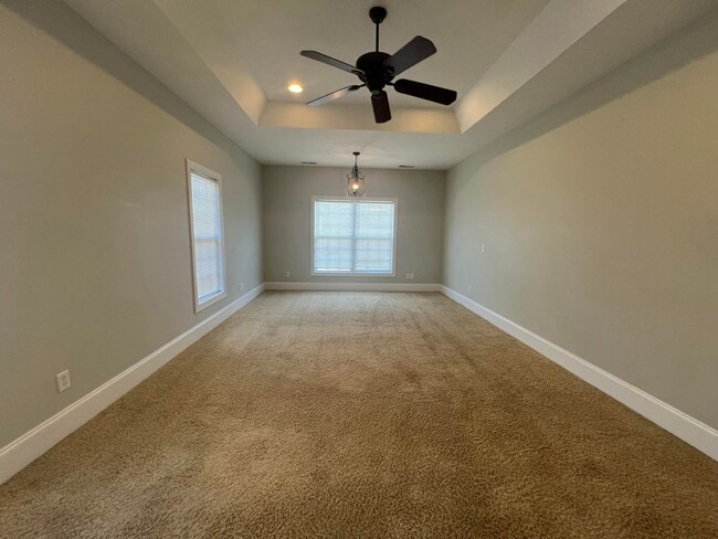Building Photo - 2105 Harborview Dr