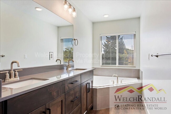 Building Photo - 235 W 690 N