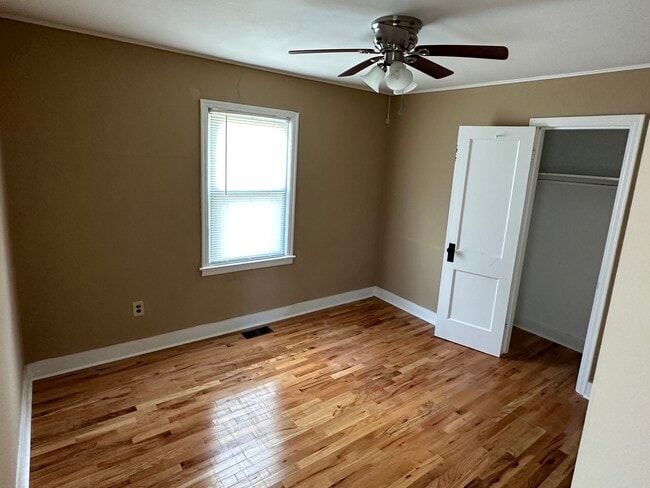 Bedroom 2 - 2112 Adair Ave