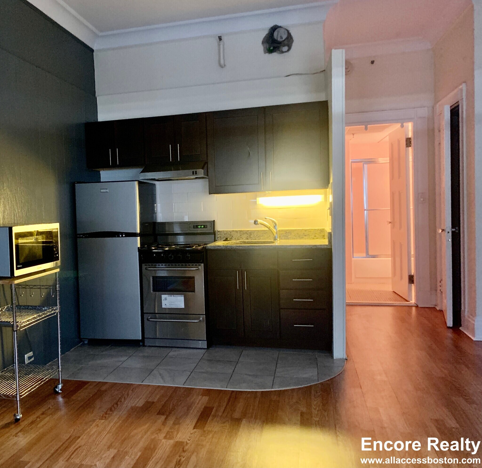 Building Photo - 62 Boylston St