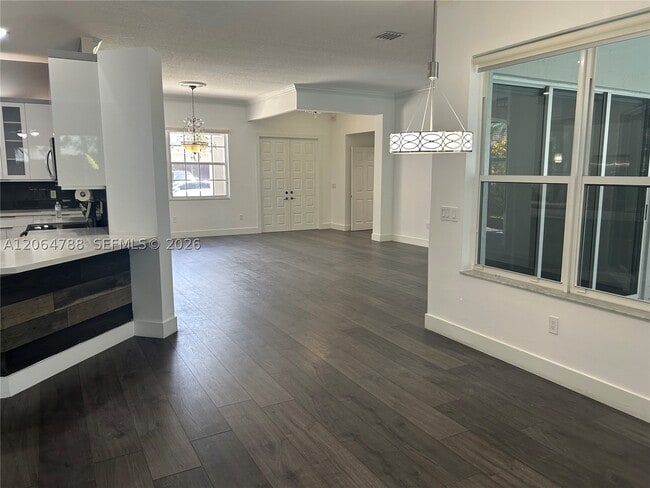 Building Photo - 1046 SW 159th Way