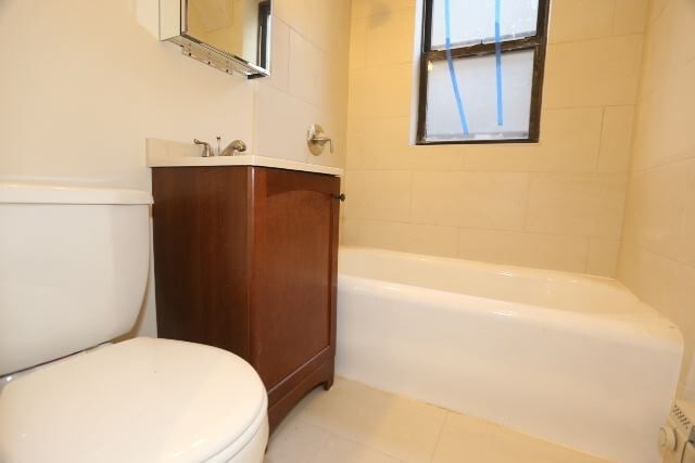 Building Photo - 617 W Patterson Ave