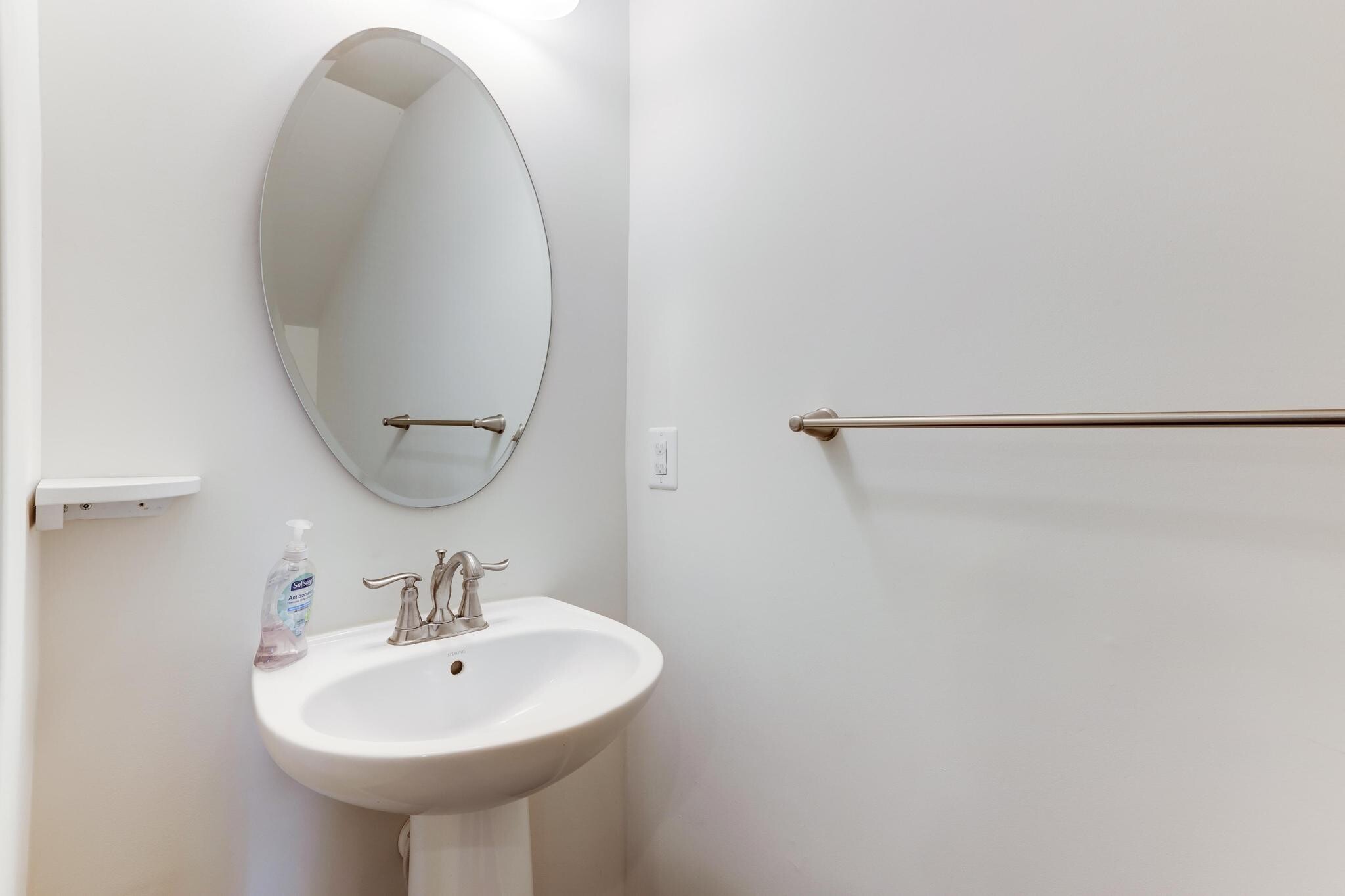 Building Photo - 13643 Air and Space Museum Pky