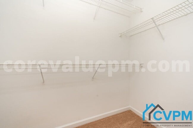 Building Photo - 1321 Treasure Dr