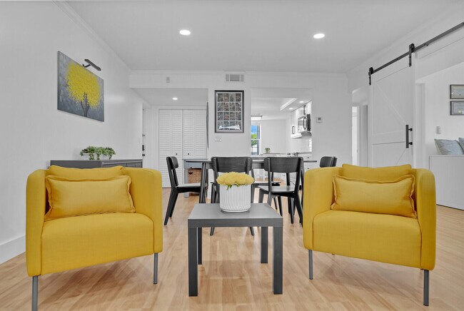 Building Photo - 1210 Sugar Sands Blvd