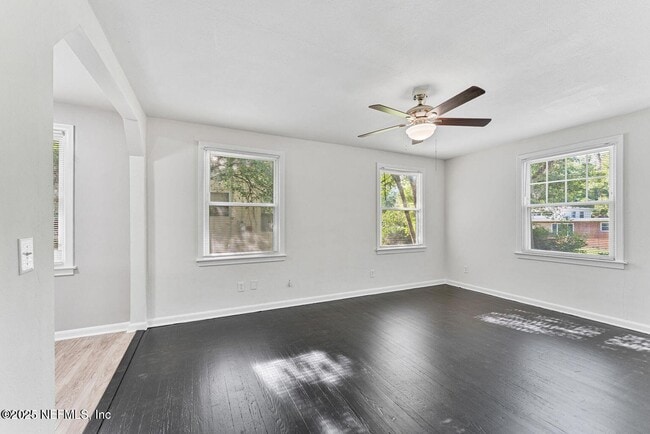 Building Photo - 431 W 62nd St