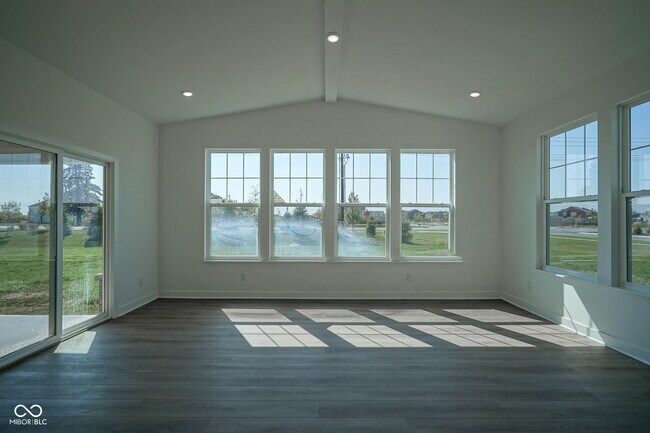 Building Photo - 9085 Summerton St