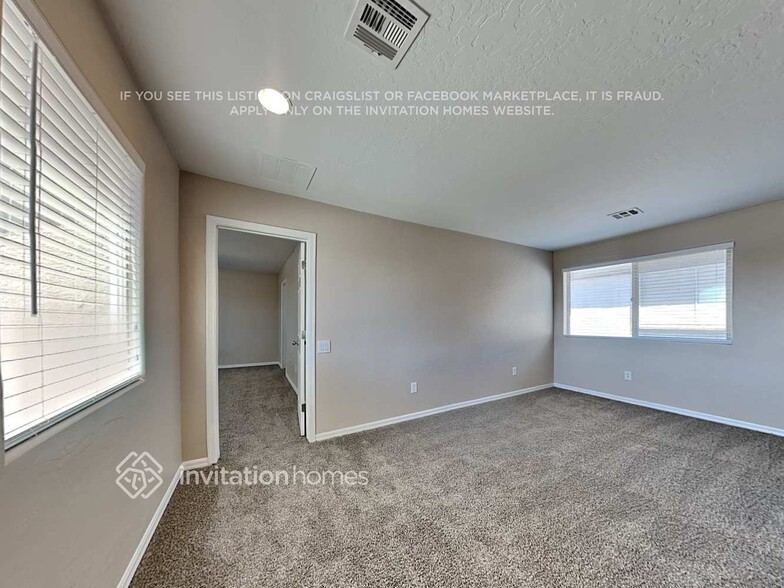 Building Photo - 6833 Babbler St