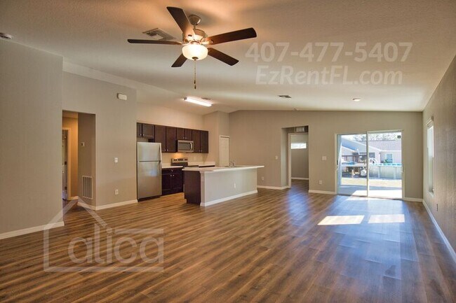 Building Photo - 5204 S San Mateo Dr