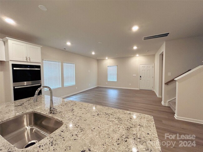 Building Photo - 430 Cedar Knoll Cir