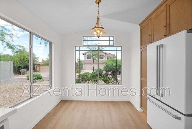Building Photo - 10431 E Morning Star Dr