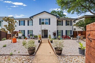 Building Photo - 3415 Willowrun Dr