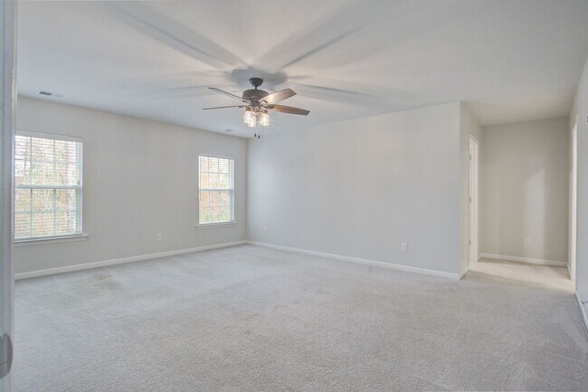 Building Photo - 602 Mountain Laurel Cir