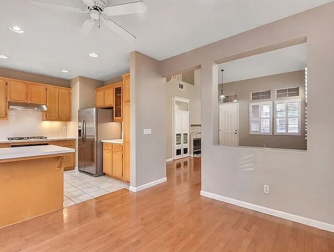 Building Photo - Beautiful Home in Highly Desirable Location