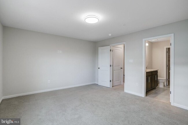 Building Photo - 721 Courier Ln