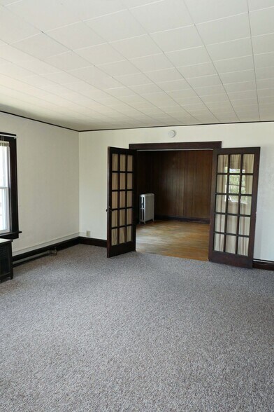 Building Photo - 1937 University Ave