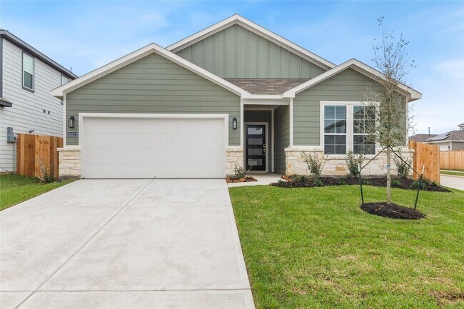 Building Photo - 30223 Fledged Wing Dr