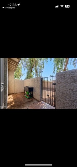 Building Photo - 1718 S Longmore