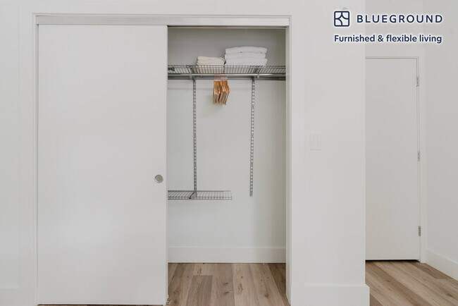 Building Photo - 1321 Rhode Island Ave NW