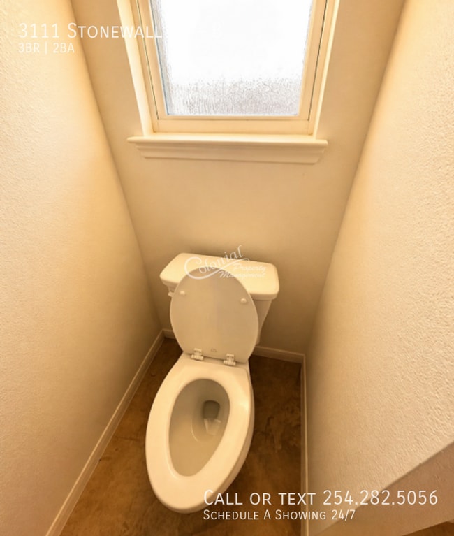 Building Photo - 3111 Stonewall Dr