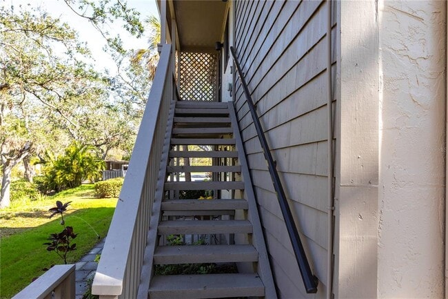 Building Photo - 1531 Clower Creek Dr