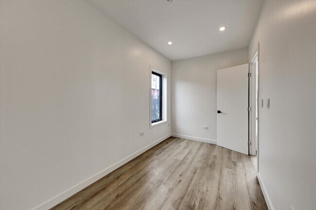 Building Photo - ONE MONTH FREE!! BRAND NEW CONSTRUCTION!! BE THE FIRST TO MOVE IN!!