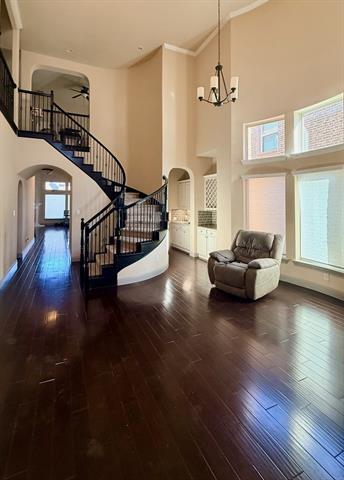 Building Photo - 811 Bandelier Ln