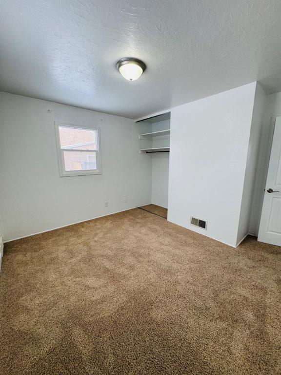 Building Photo - 1805 Avocet Dr