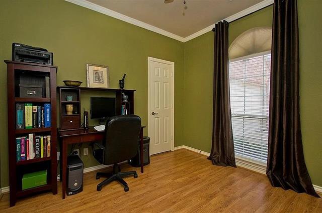 Building Photo - 10118 St Georges Dr