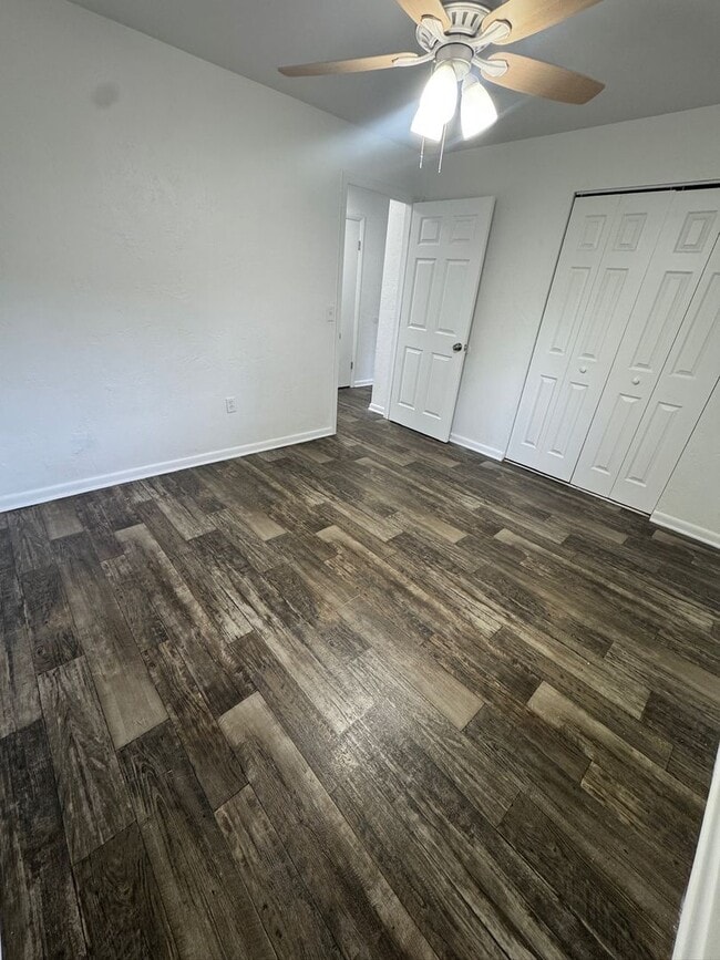 Building Photo - 1640 NE 71st Pl