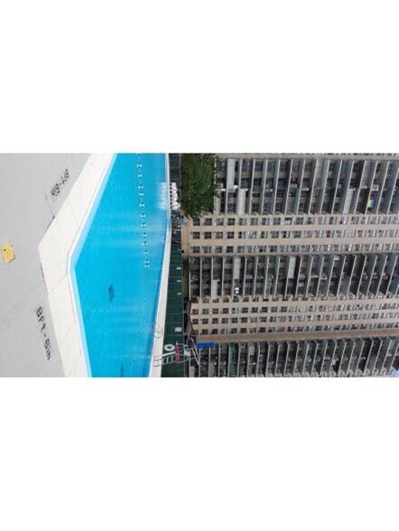Building Photo - 501-541 Surf Ave