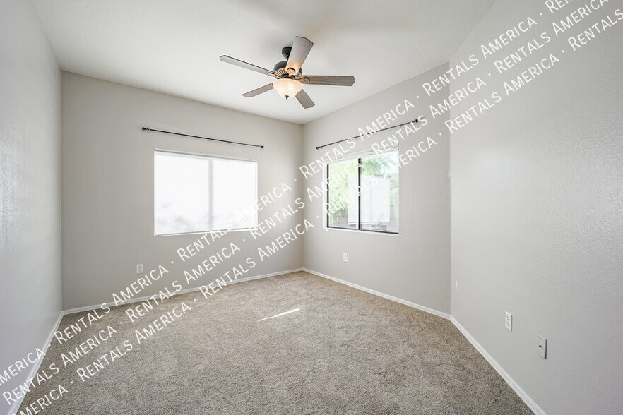 Building Photo - 15050 N Thompson Peak Pkwy