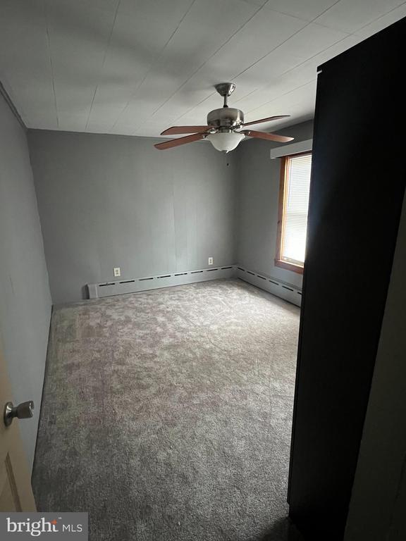 Building Photo - 303 S Baltimore St