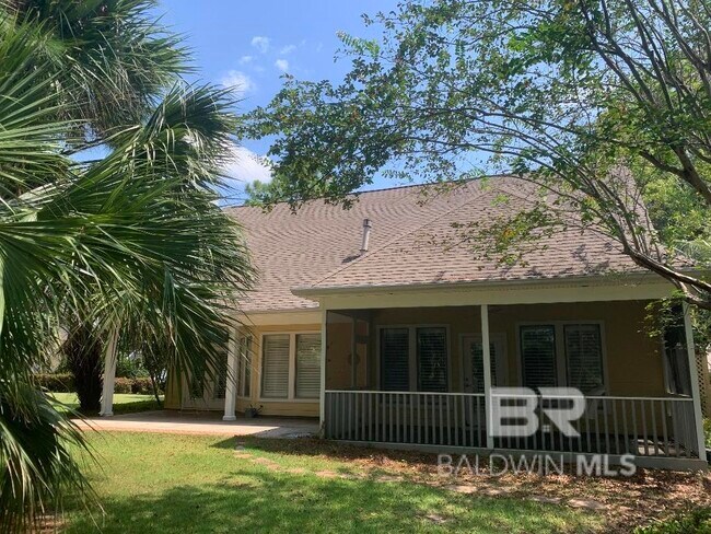 Building Photo - 30793 Pine Ct